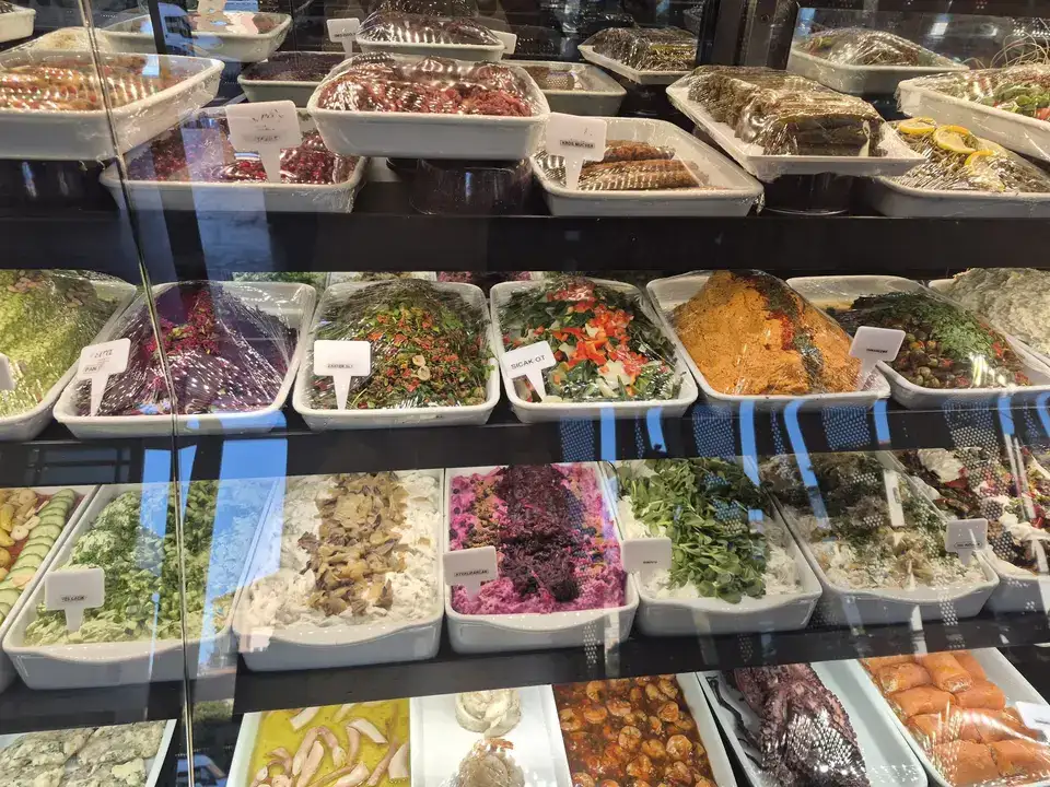 Yılbaşı Sofralarında Gıda Güvenliği Alarmı 6